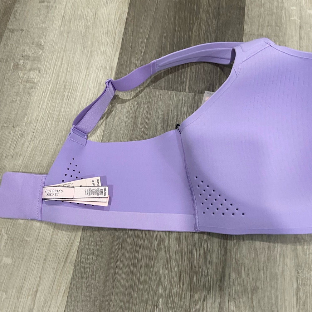 Victoria Secret Lavender Sports Bra 40D Brand New - Picture 8 of 8